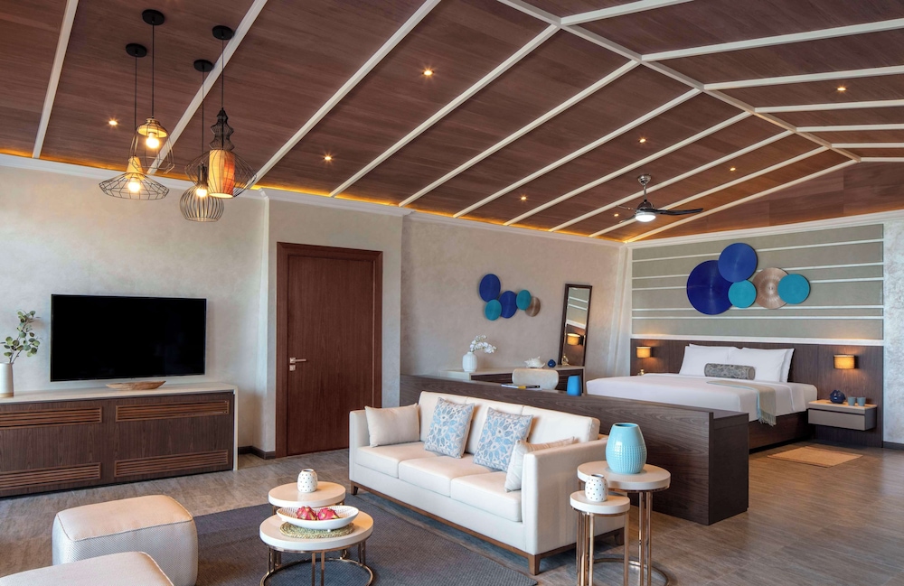 Photo of Anantara World Islands Dubai Resort, 5-star hotel in Dubai