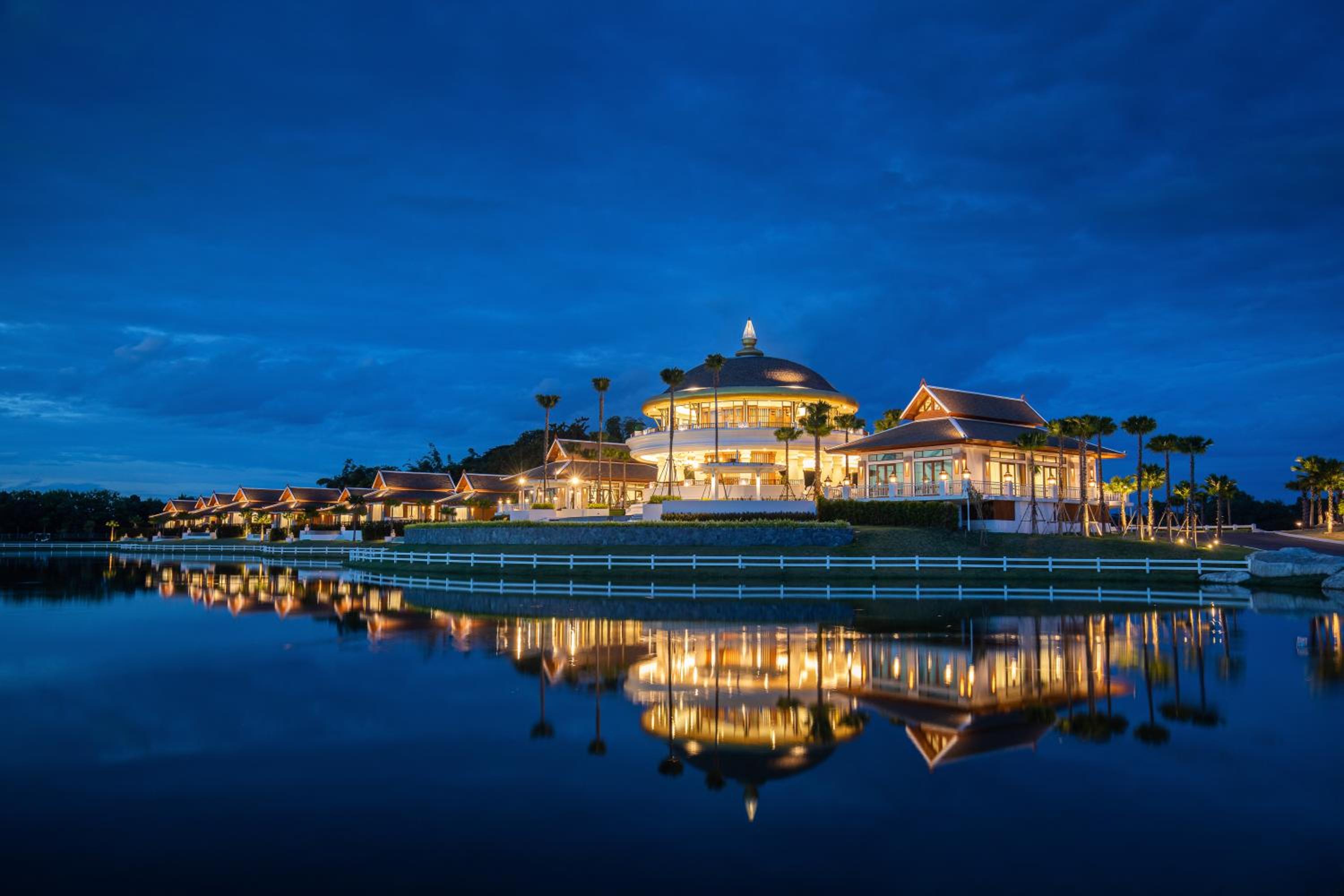 Thantara Resort Chiang Mai, Singapore