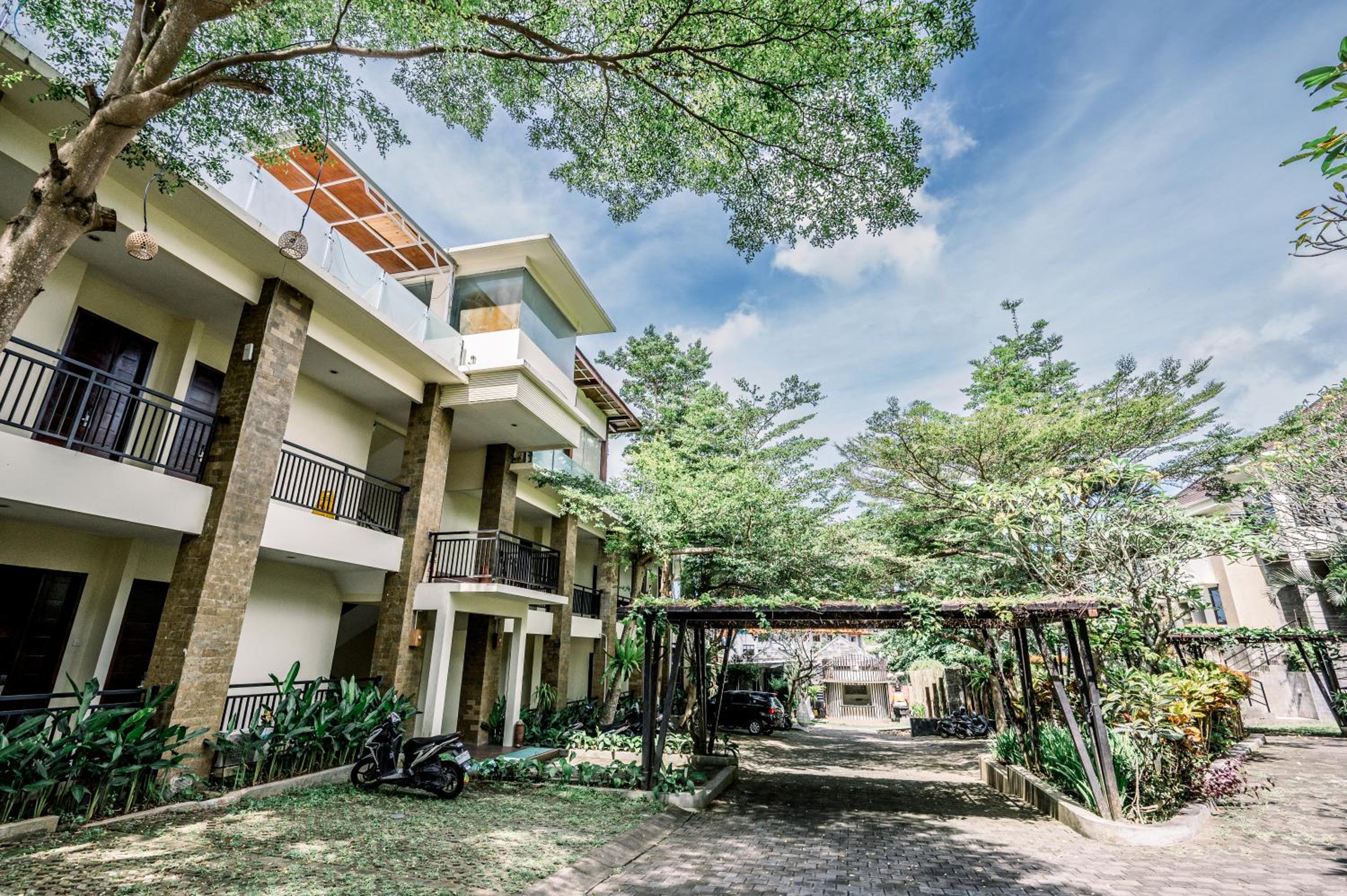 ABISHA Resort Jimbaran, Singapore
