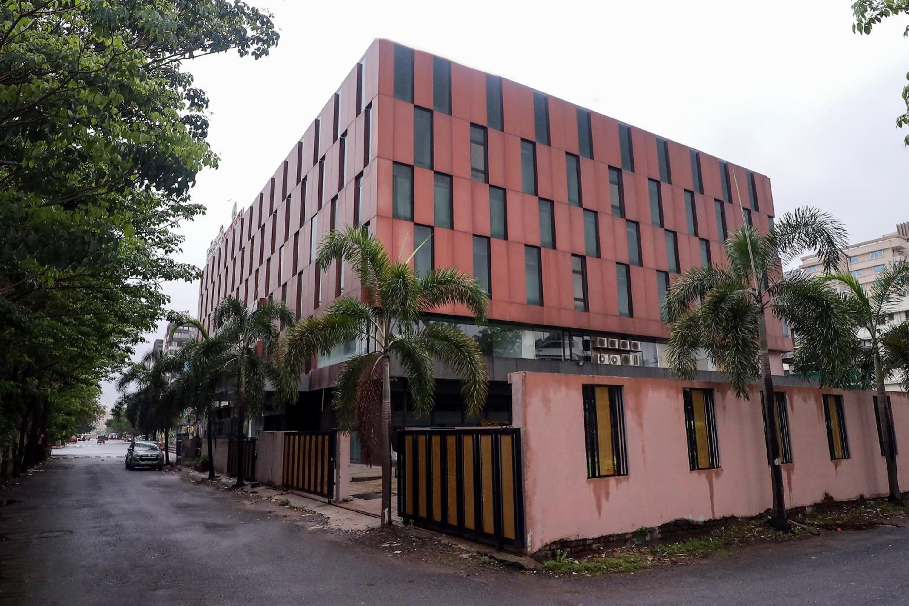 Zip By Spree Hotels Surat, 3-star hotel in Surat