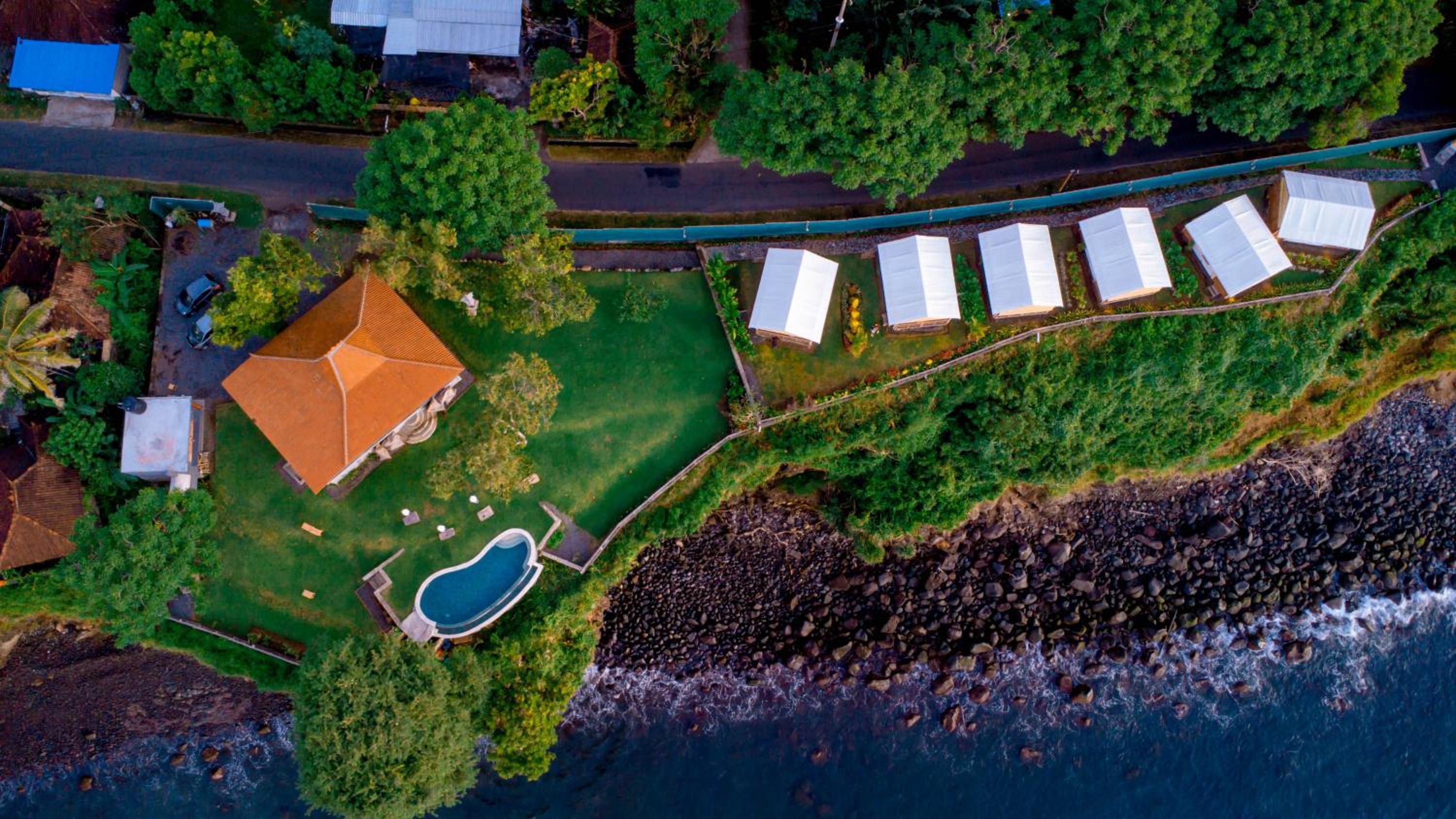 Bali Cliff Glamping, Singapore