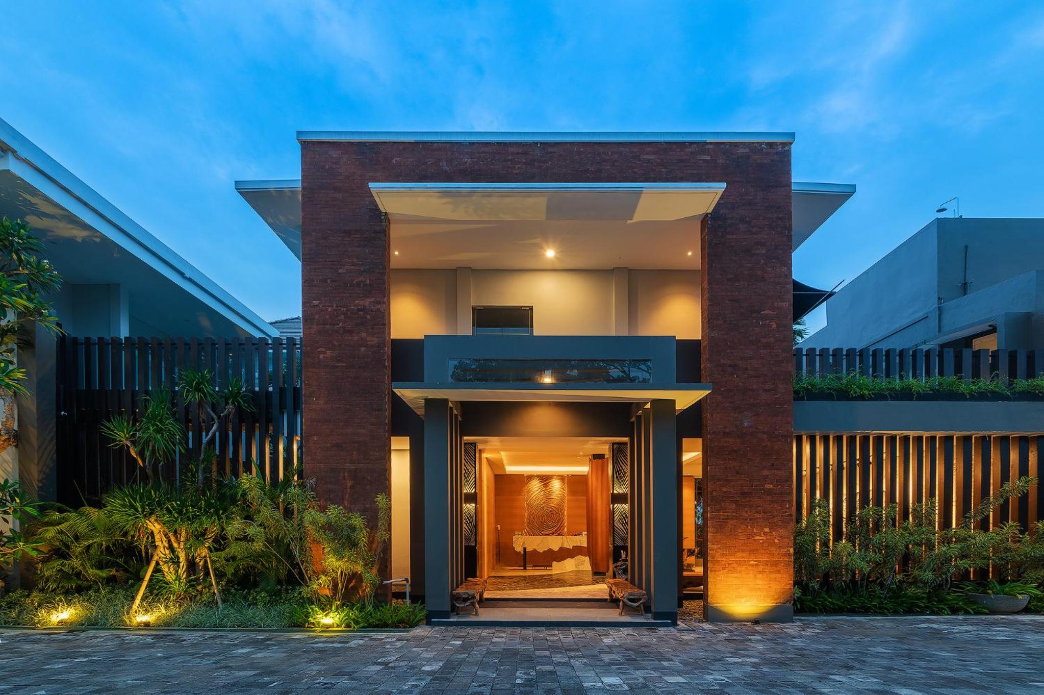 Padmasari Resort Lovina, Singapore