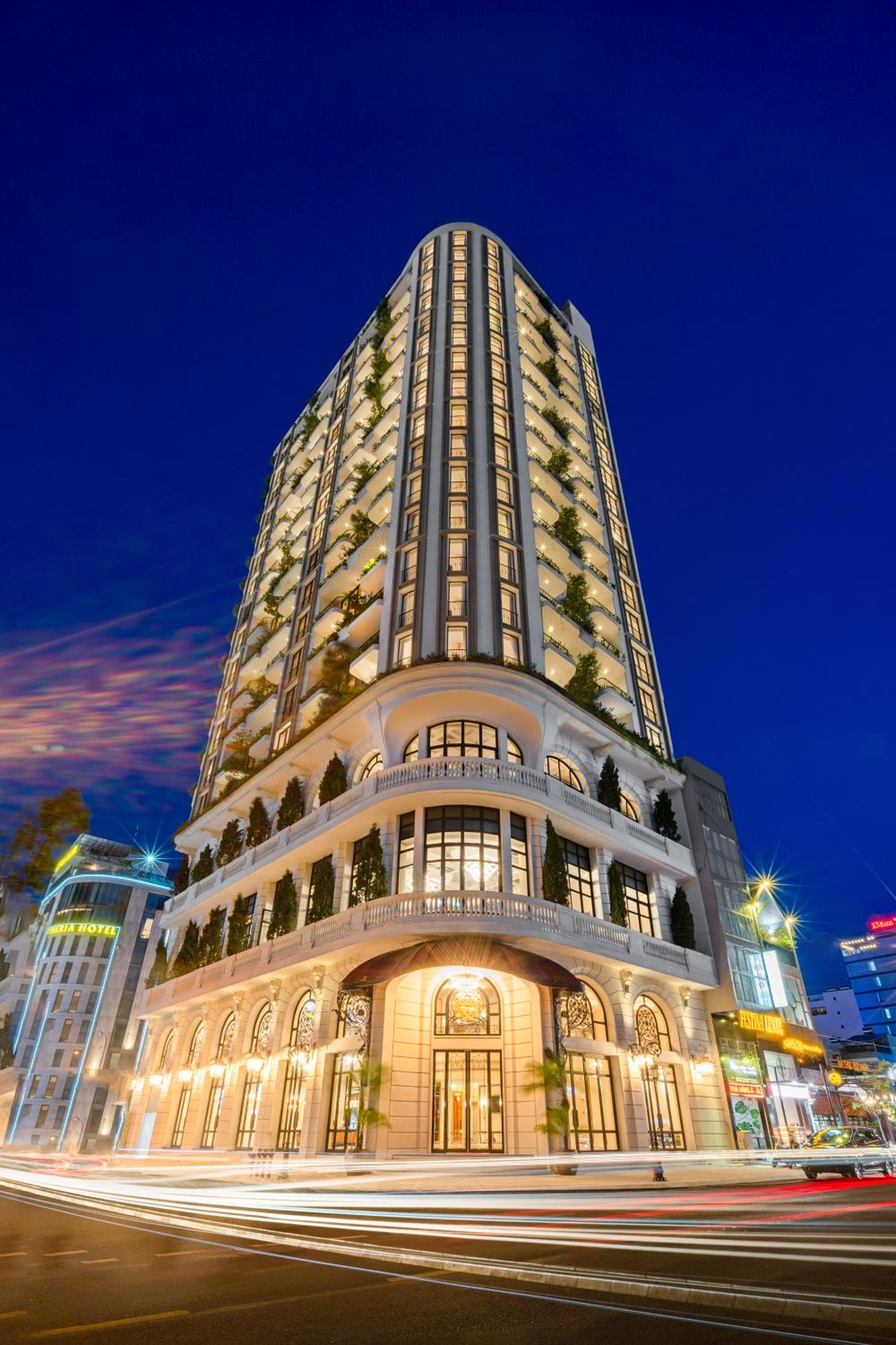 L'amor Boutique Hotel Quy Nhon, Singapore