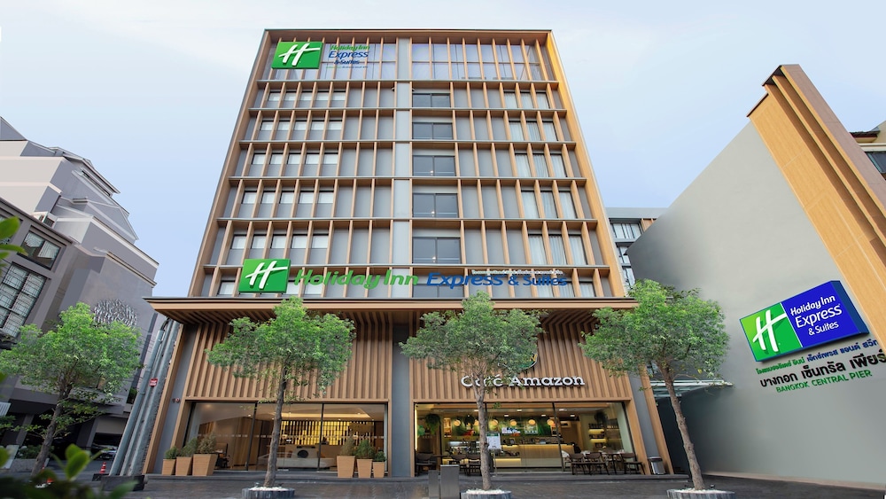 Holiday Inn Express and Suites Bangkok Central Pier by IHG, Singapore
