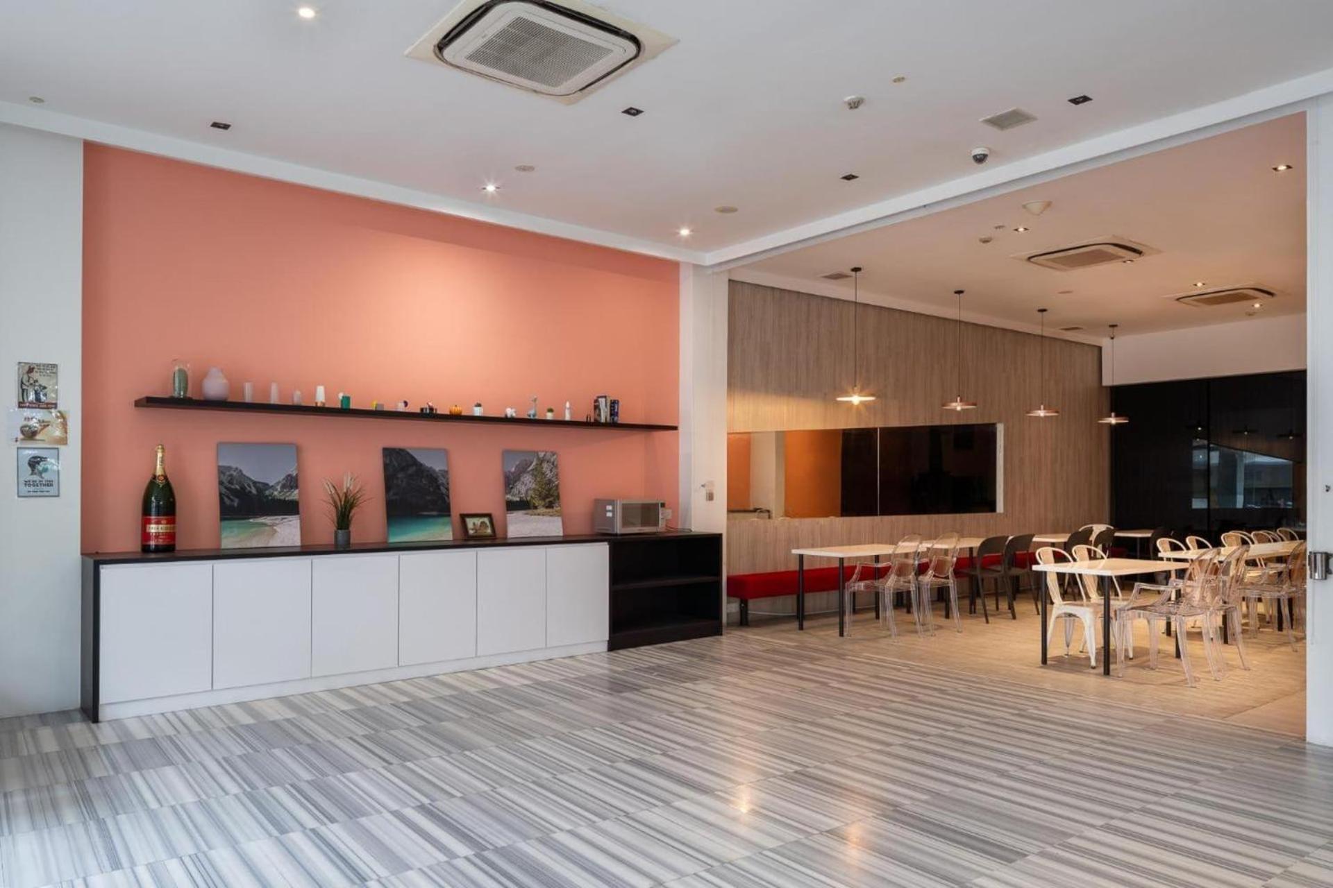 A Hotel Dickson, Stay From 9PM To 8AM, Singapore