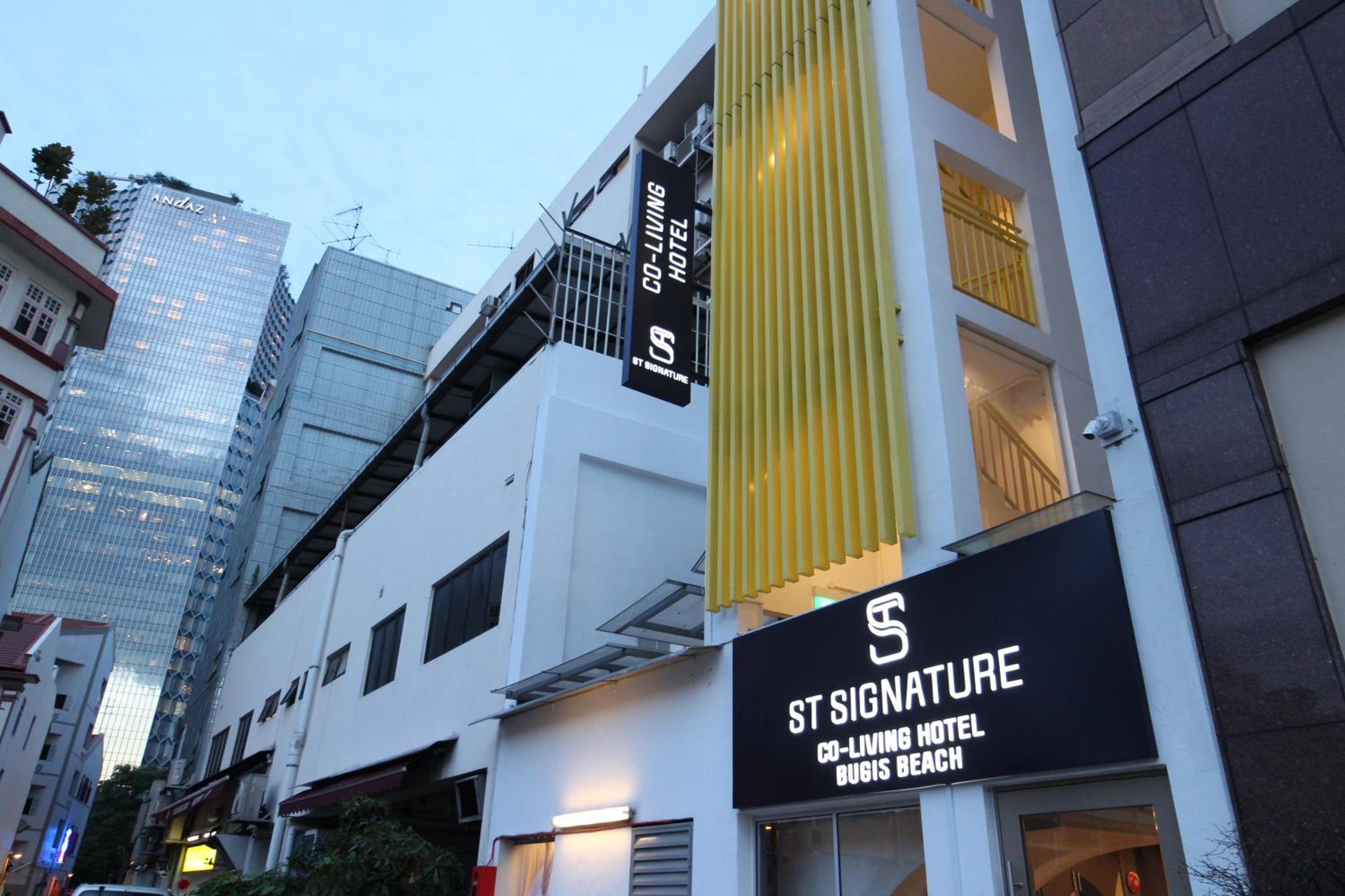 ST Signature Bugis Beach, SHORT OVERNIGHT, 12 hours: check in 7PM or 9PM, Singapore