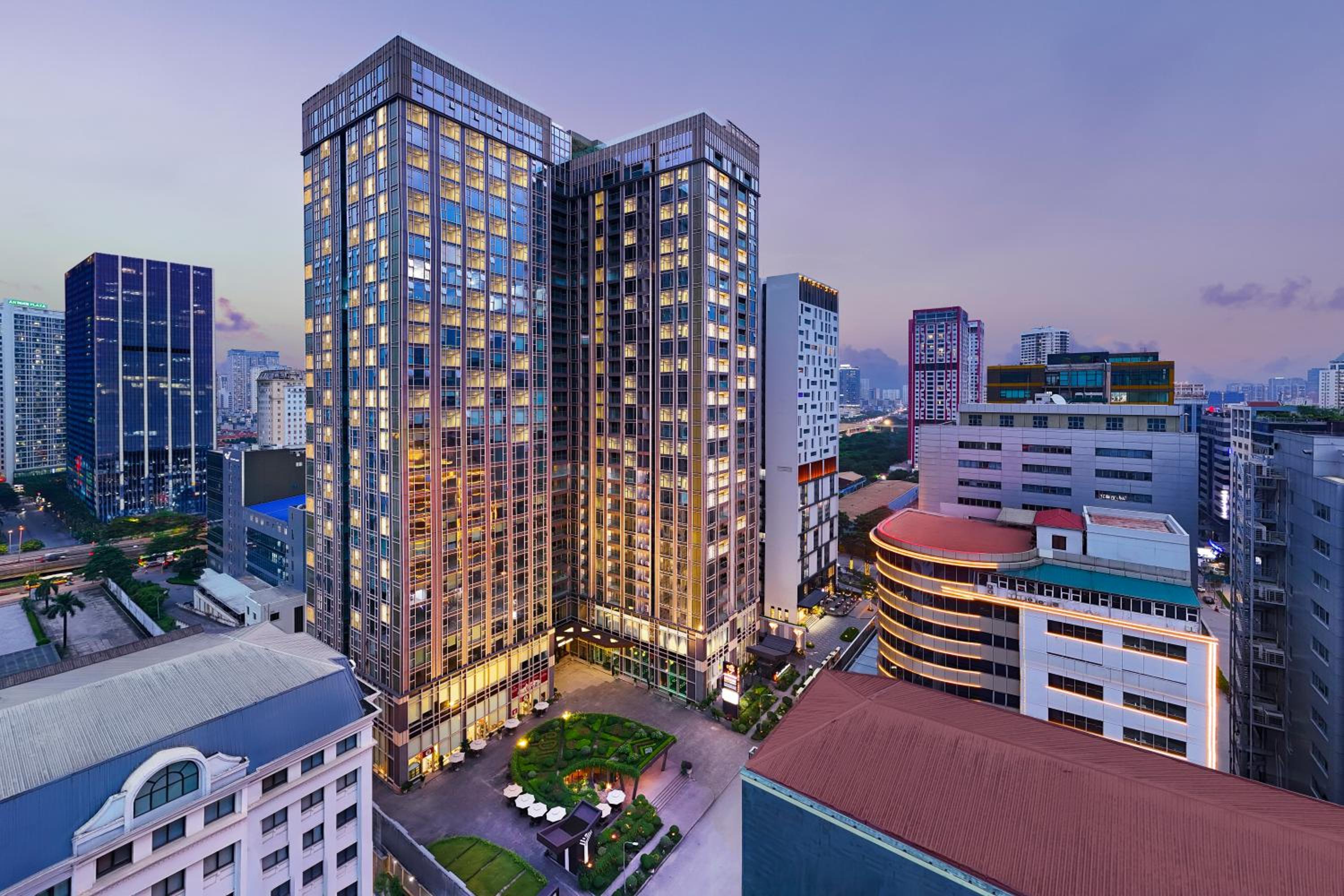 Epic Tower Swiss-Belresidences Hanoi, Singapore