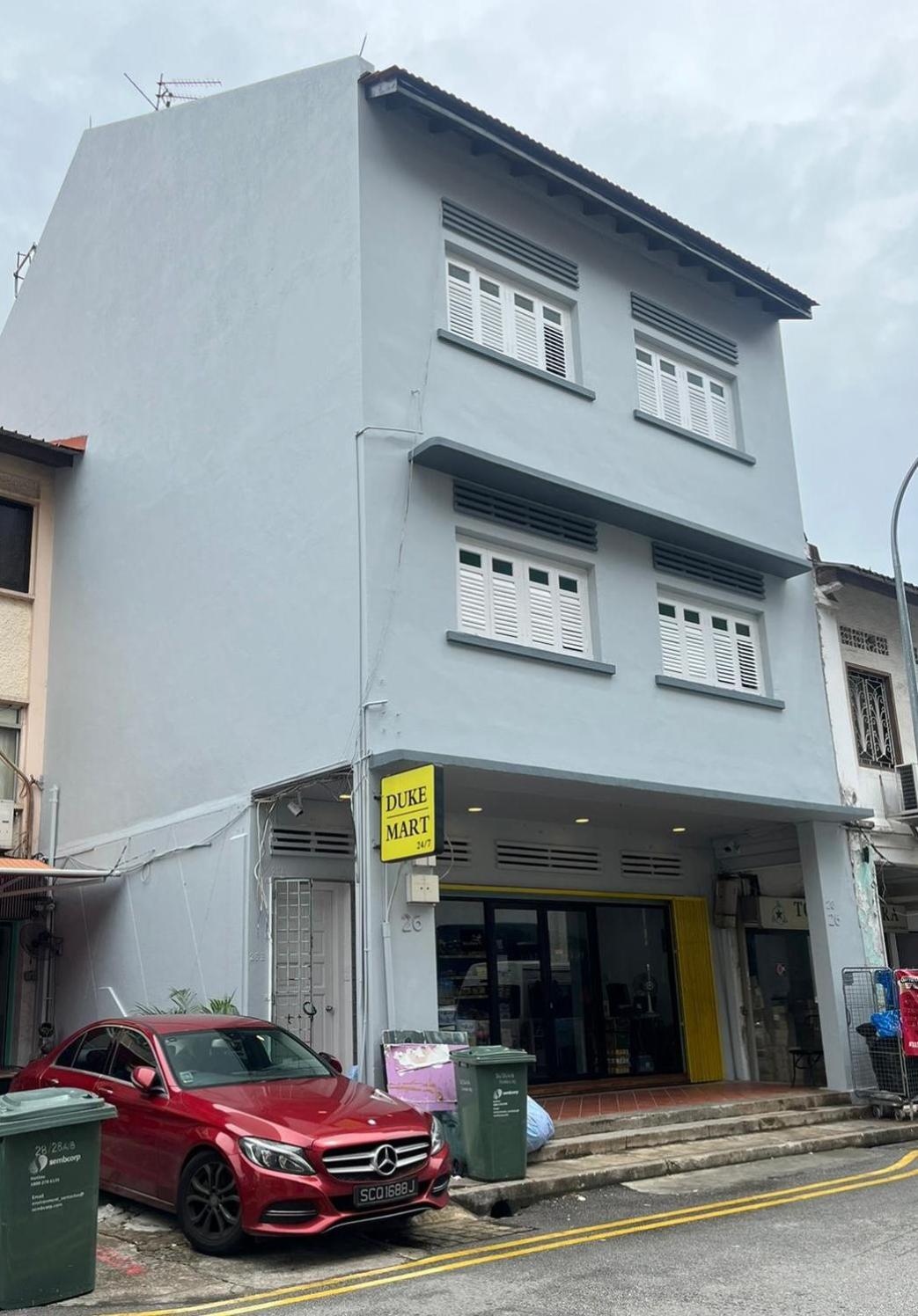 Duke Living, Singapore