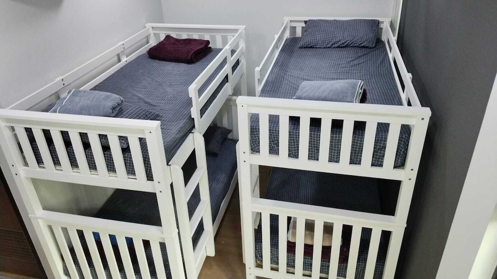 The Family Suites Serviced Apartments, Singapore