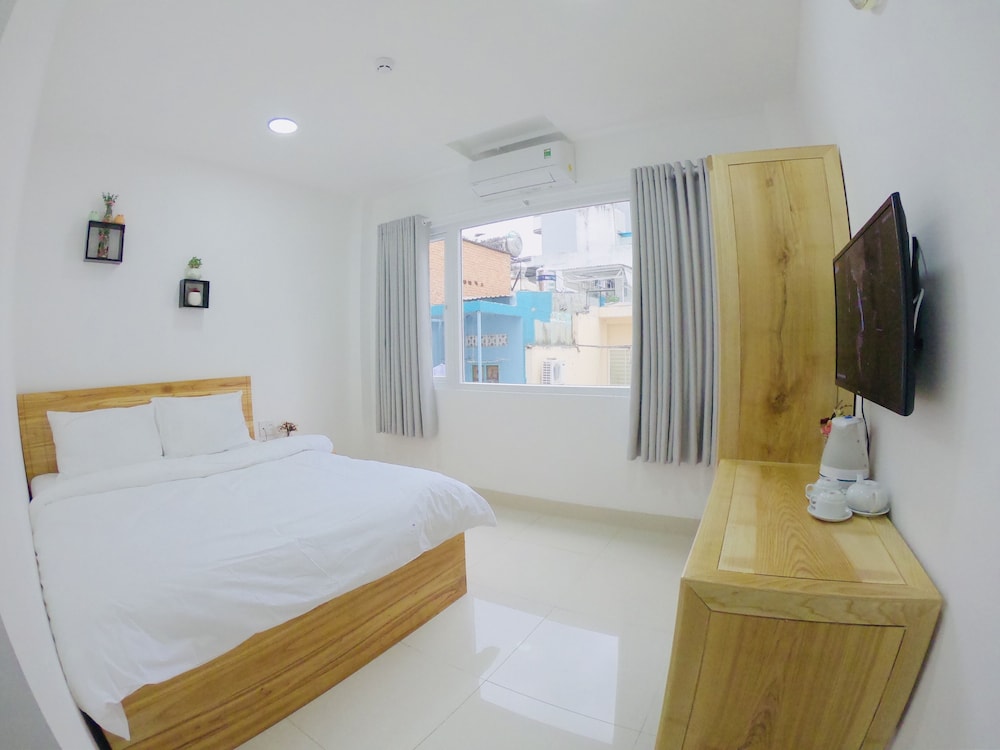 Phan Anh Hotel - Bui Vien Walking Street, Singapore