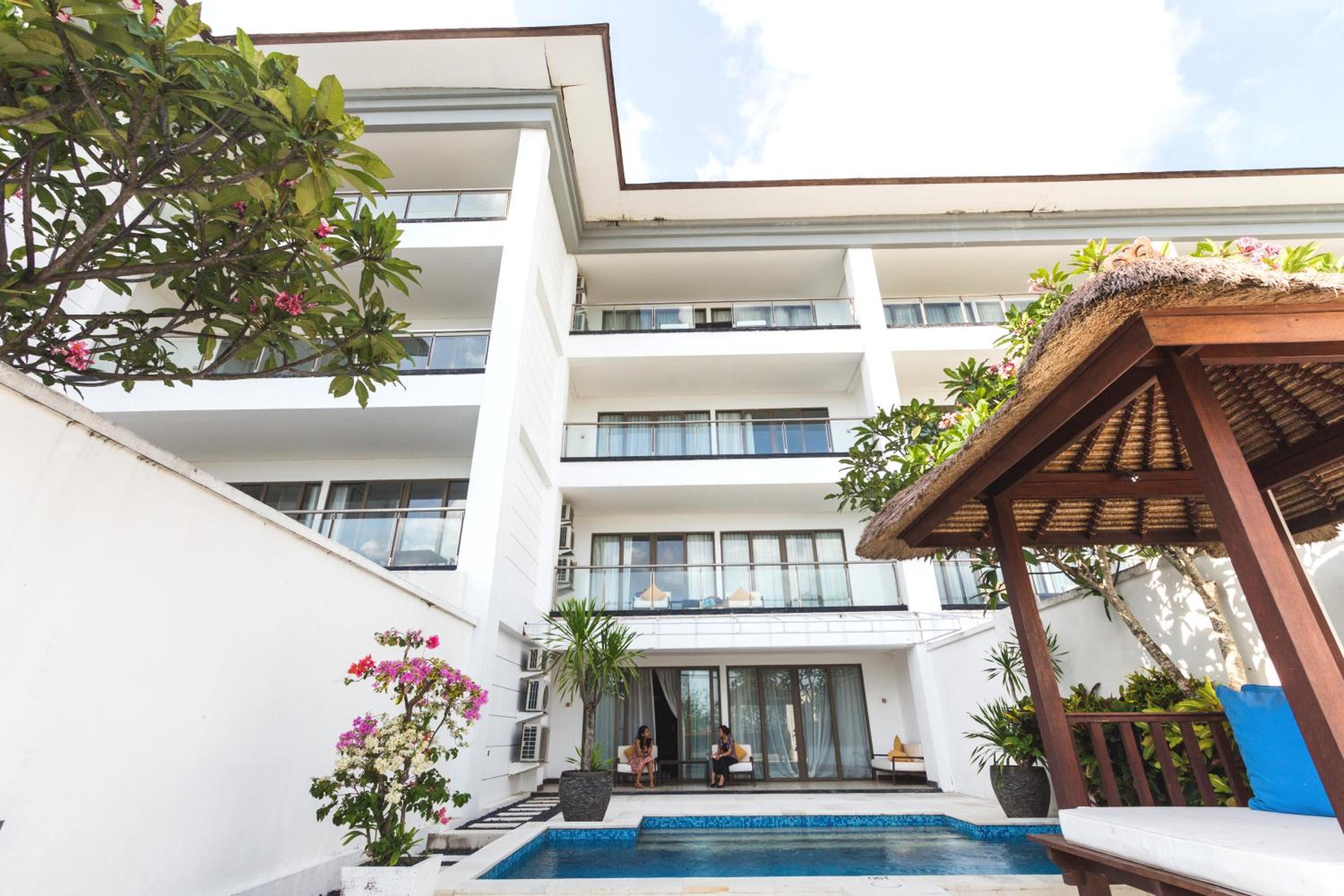 Lv8 Resort Hotel, Singapore