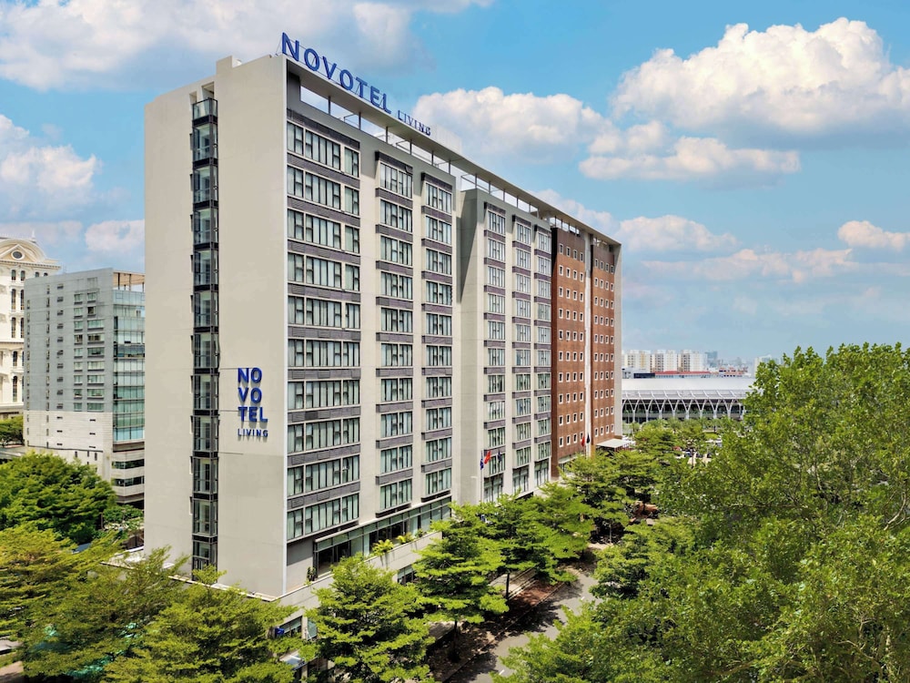 Novotel Living Saigon South, Singapore