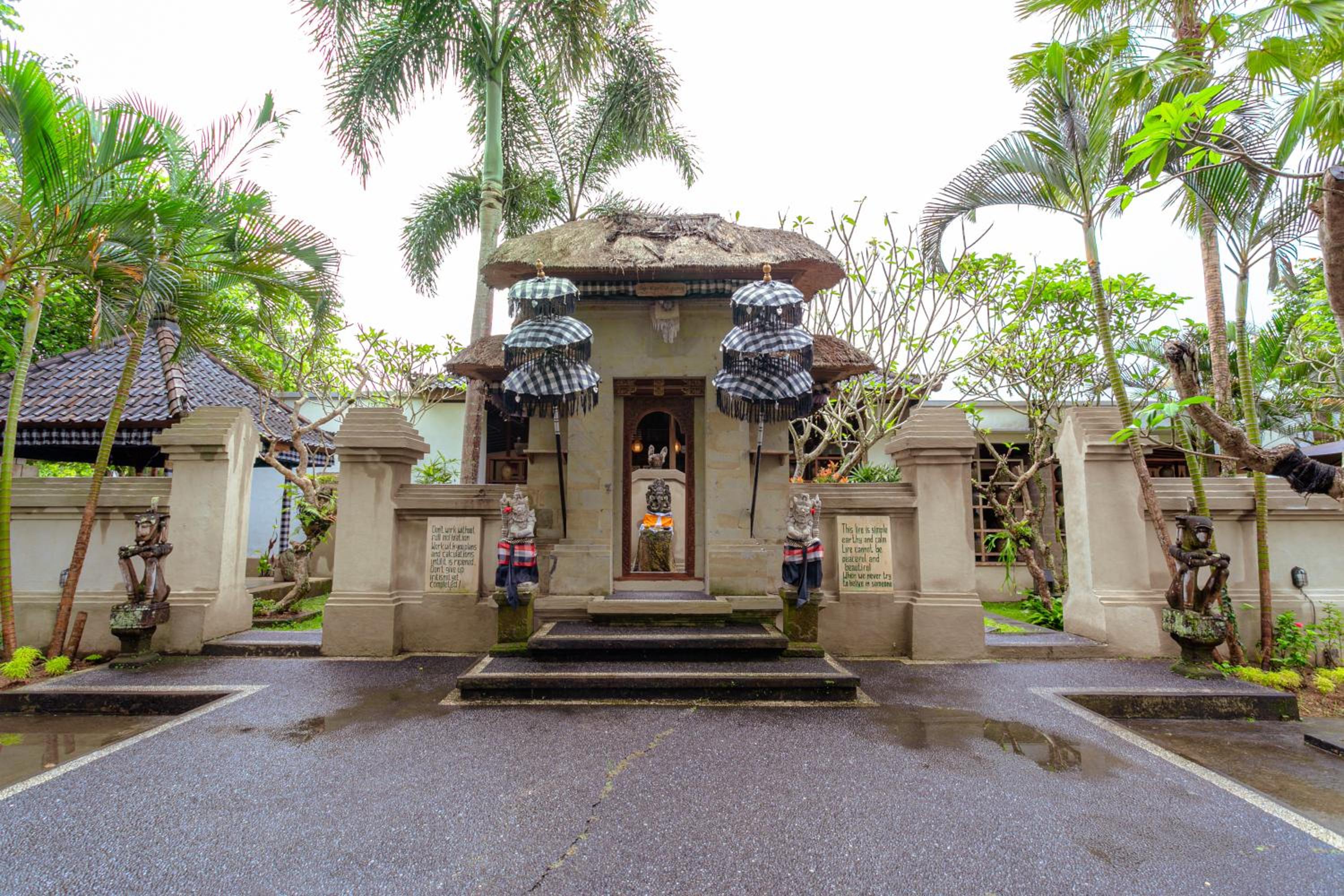 Alam Puisi Villa, Singapore