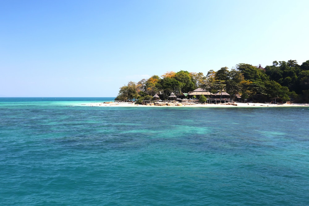 Koh Munnork Private Island, Singapore