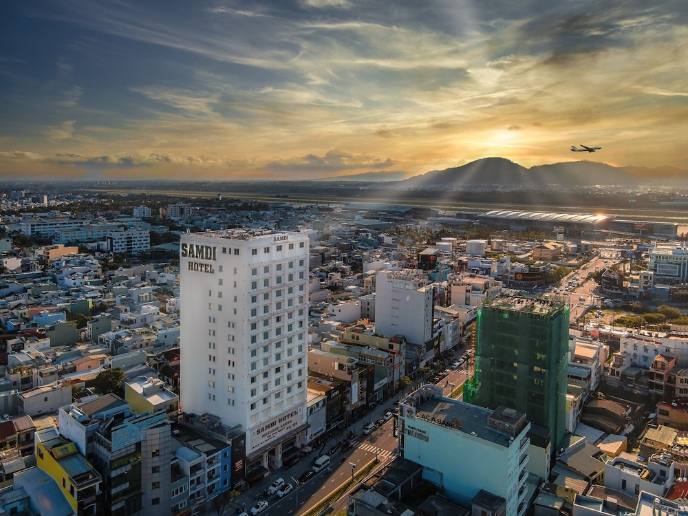 Samdi Da Nang Airport Hotel, Singapore