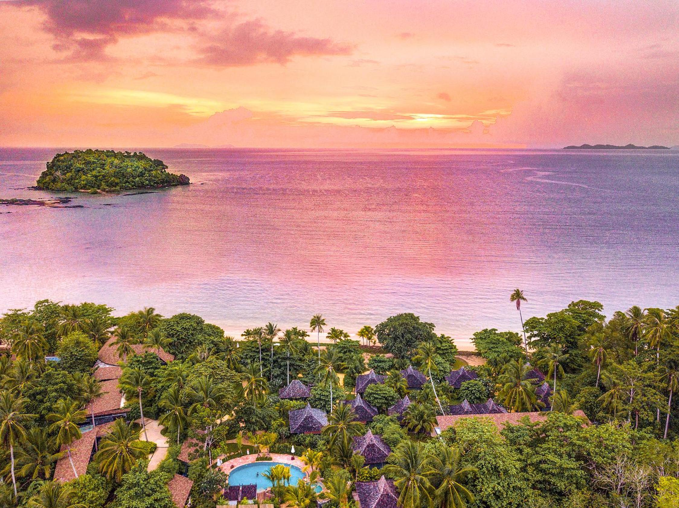 Andalay Beach Resort Koh Libong, Singapore