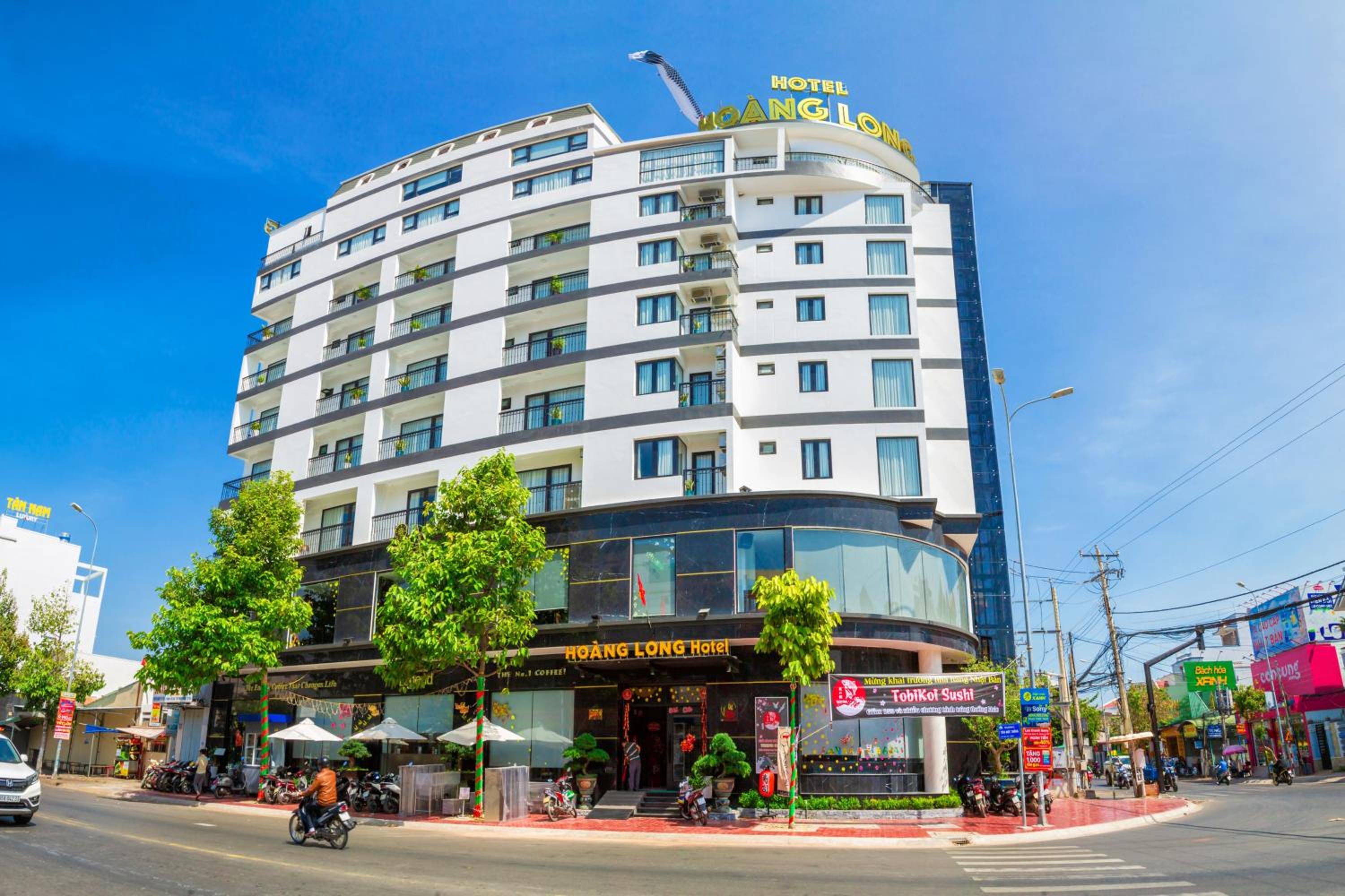 Hoang Long Hotel Phan Thiet, Singapore