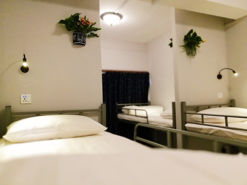 Urban Hostel, Singapore