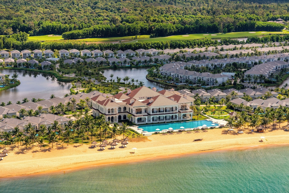 Meliá Vinpearl Phu Quoc, Singapore