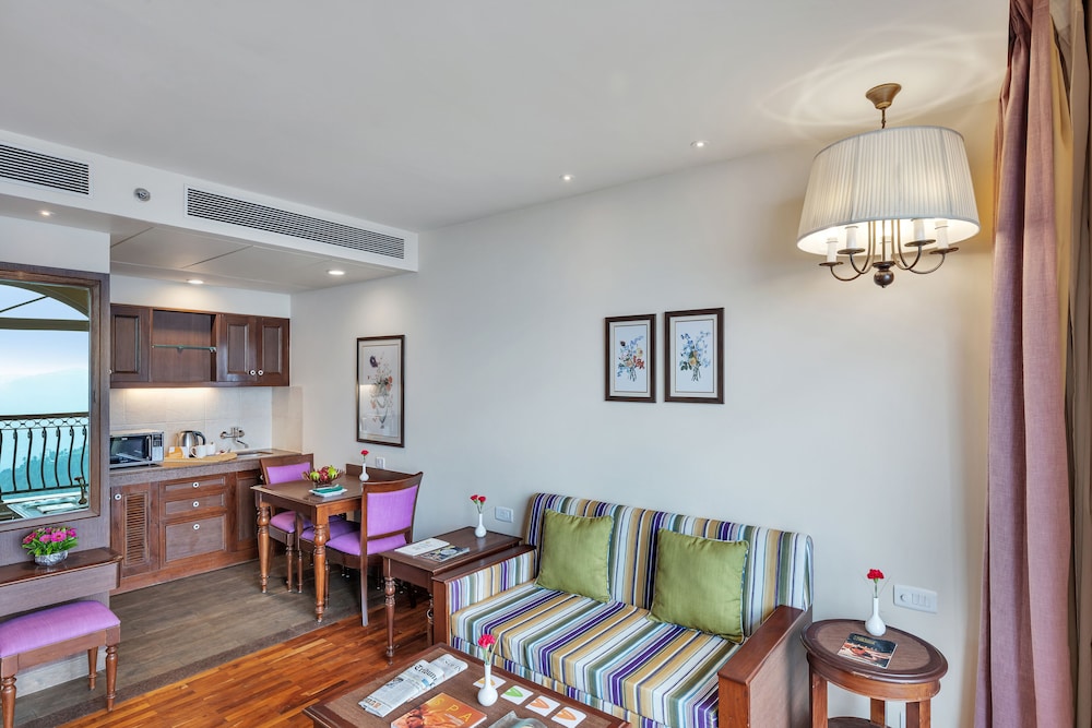 Photo of Club Mahindra Pristine Peaks, Naldehra, 4-star hotel in Shimla District