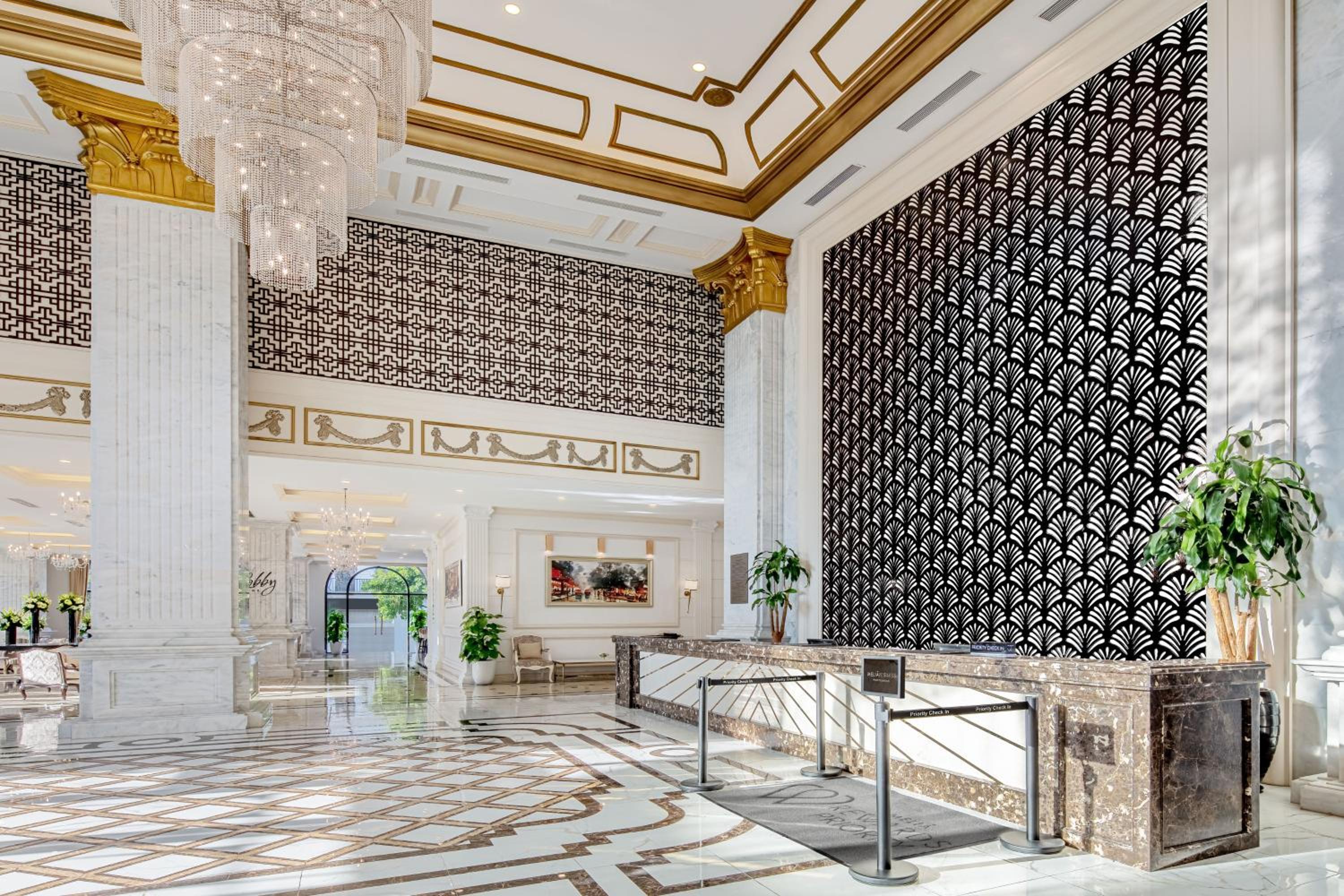 Melia Vinpearl Quang Binh, Singapore